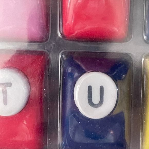 Alphabet Punch Set Scrapbooking Card Making Crafts Carrying Case New Sealed - Picture 4 of 5